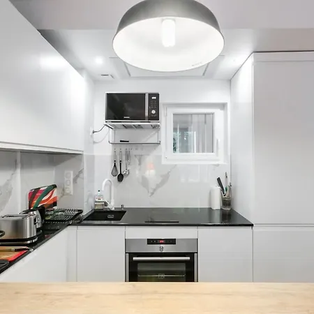 Apartament Charming 2 Bedroom Near Montparnasse Paryż
